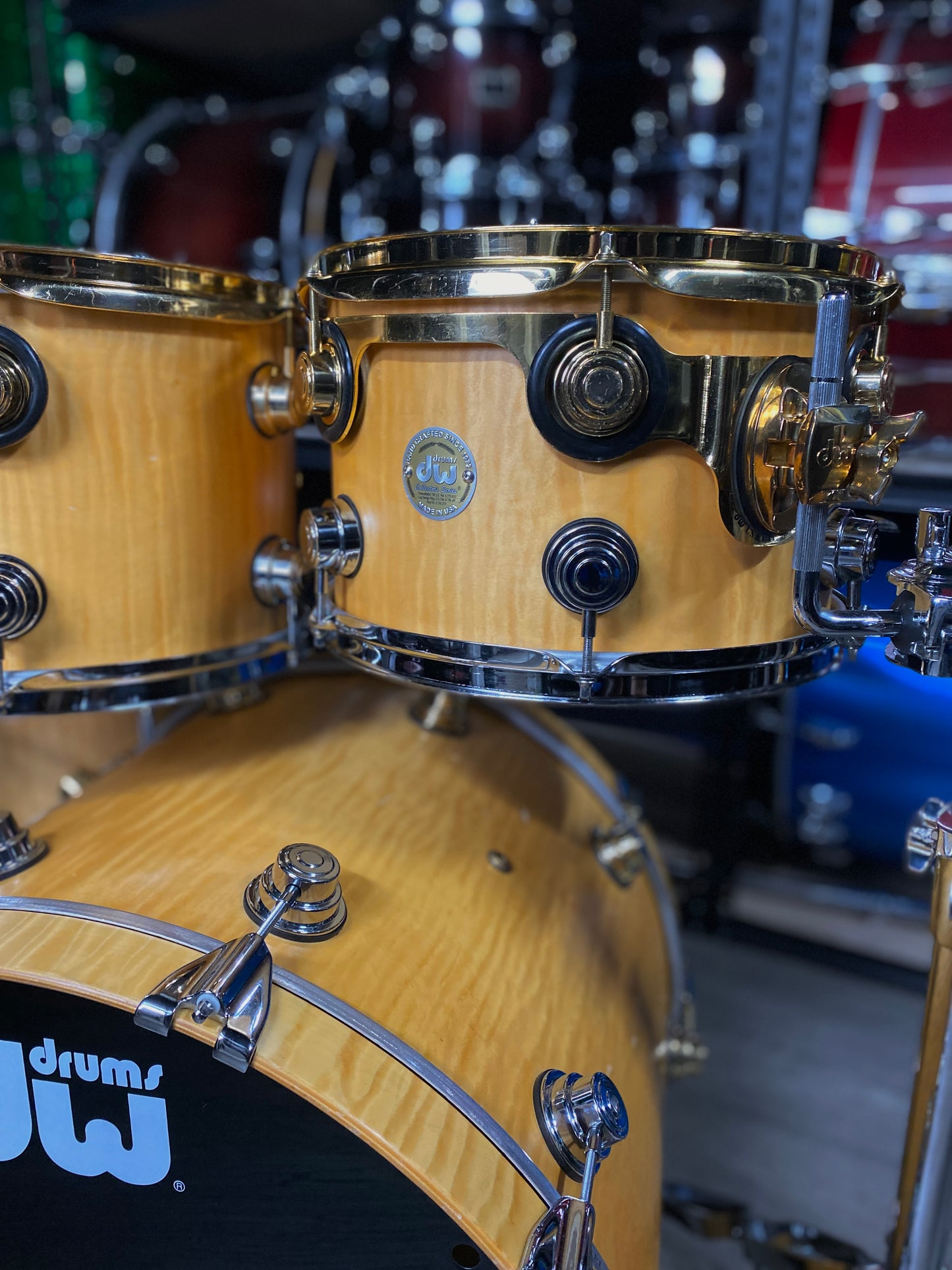 DW Collector’s Series Drum Kit – Exotic Quilted Maple (2006 Gold Badge)