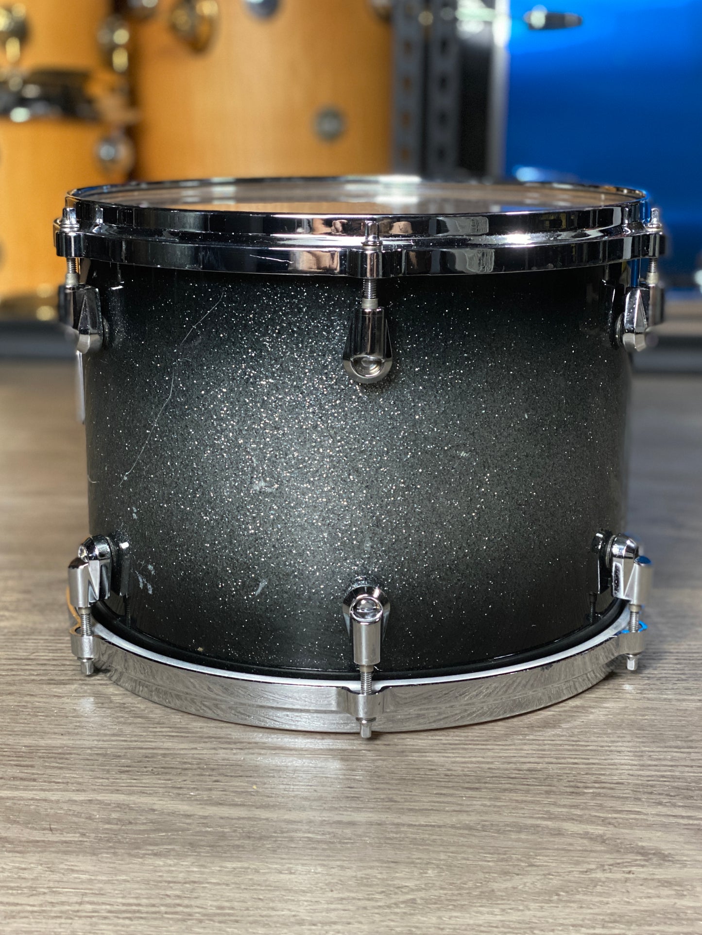 Yamaha Absolute Custom Maple Drum Kit – Black Sparkle Sunburst