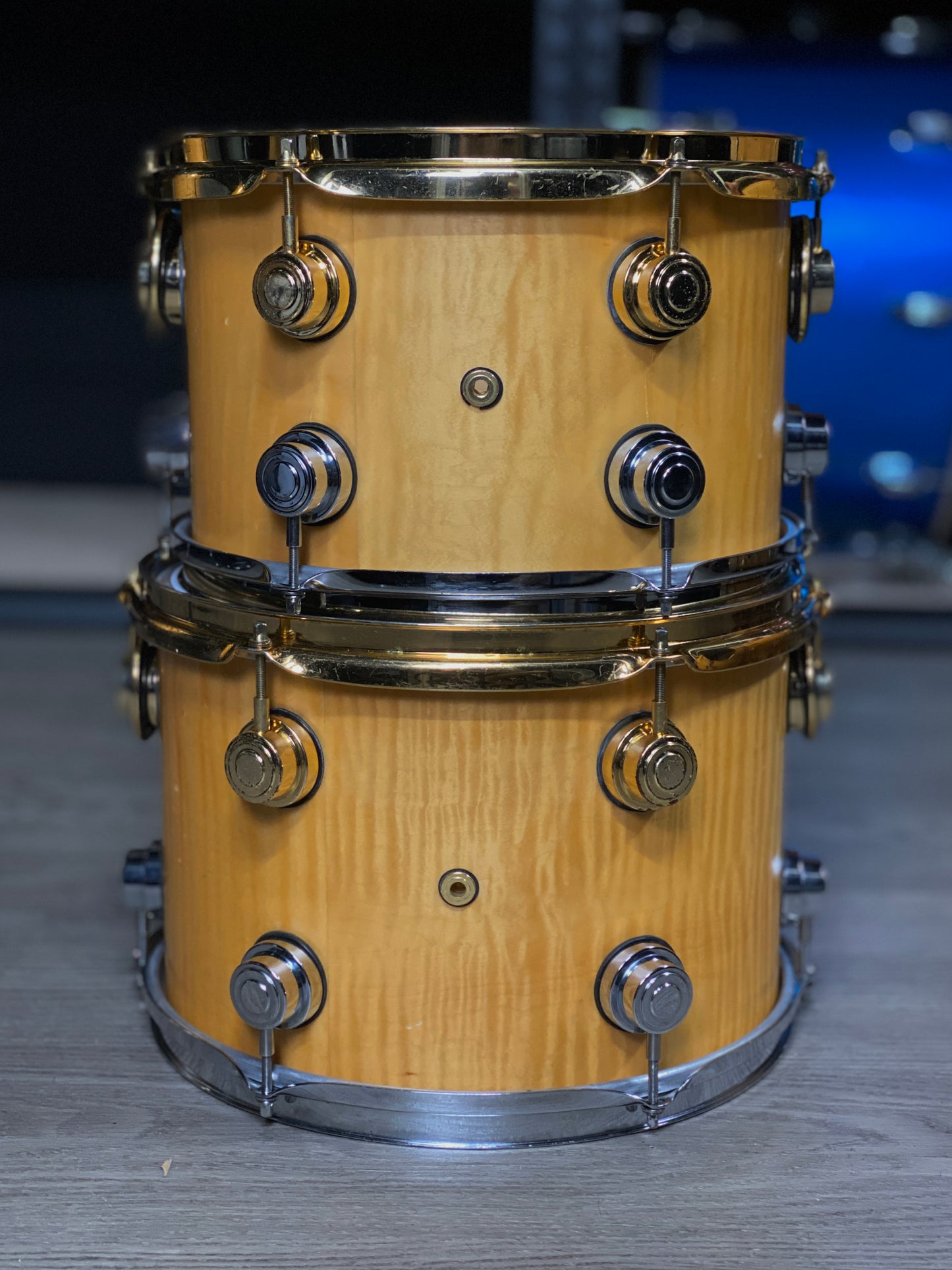 DW Collector’s Series Drum Kit – Exotic Quilted Maple (2006 Gold Badge)