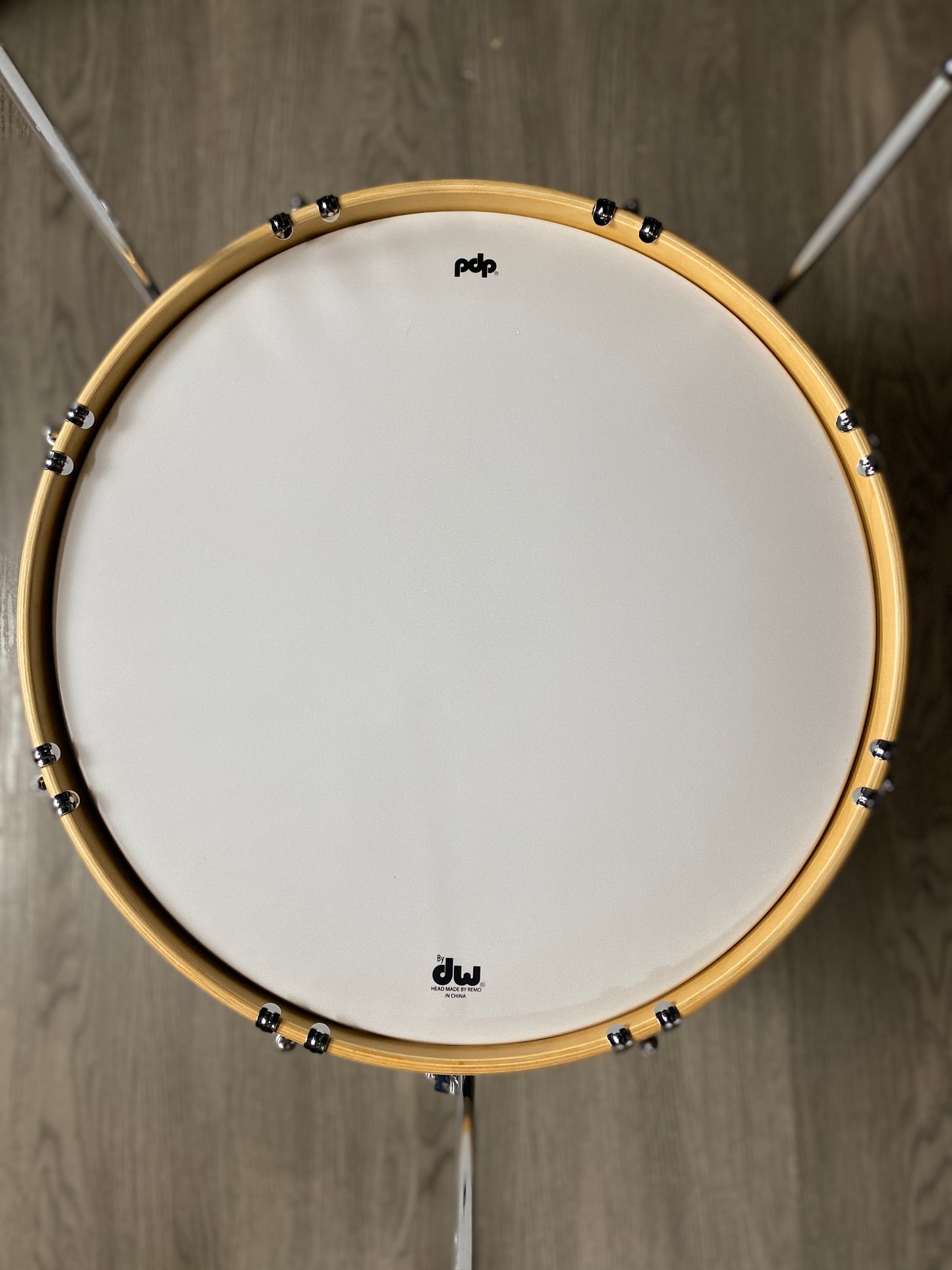PDP Concept Classic Maple 16x18 Floor Tom – Walnut / Natural Hoops