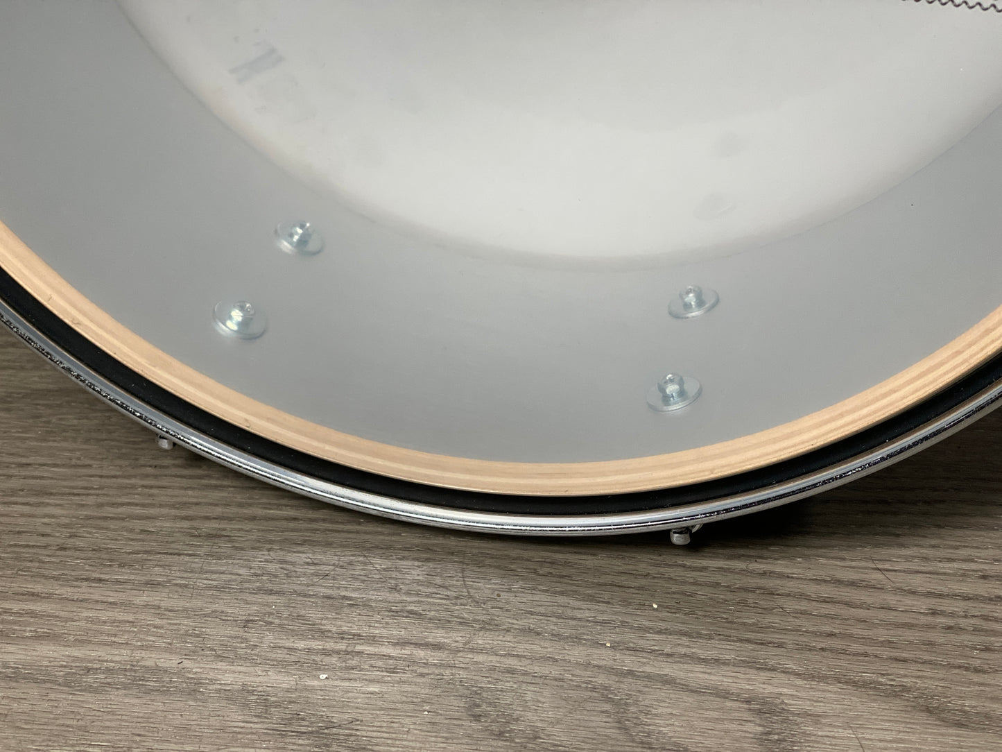Gretsch Renown 5x14 Maple Snare Drum – Ebony Lacquer