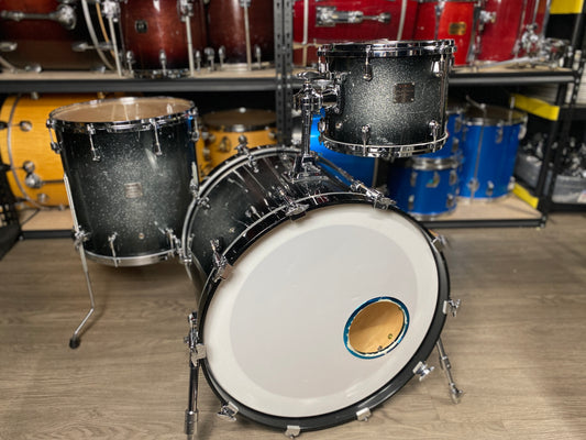 Yamaha Absolute Custom Maple Drum Kit – Black Sparkle Sunburst