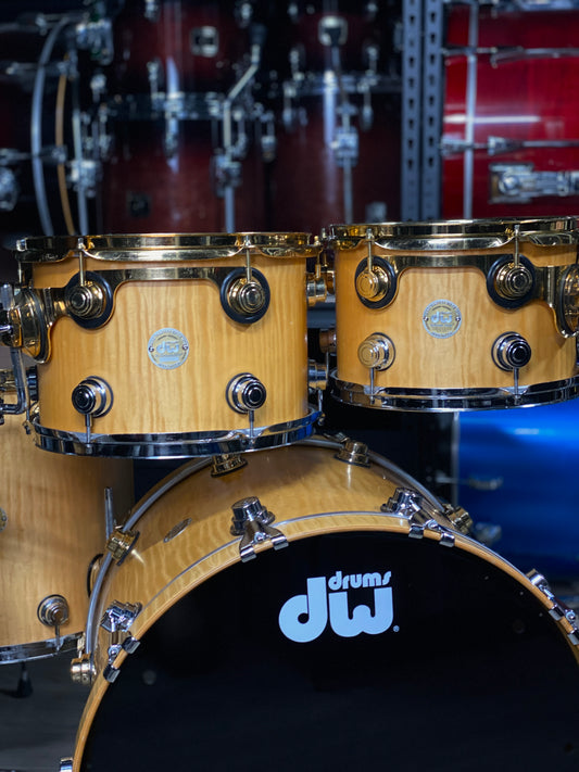 DW Collector’s Series Drum Kit – Exotic Quilted Maple (2006 Gold Badge)