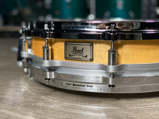 Pearl 3.5x14 Free Floating Maple Piccolo Snare Drum