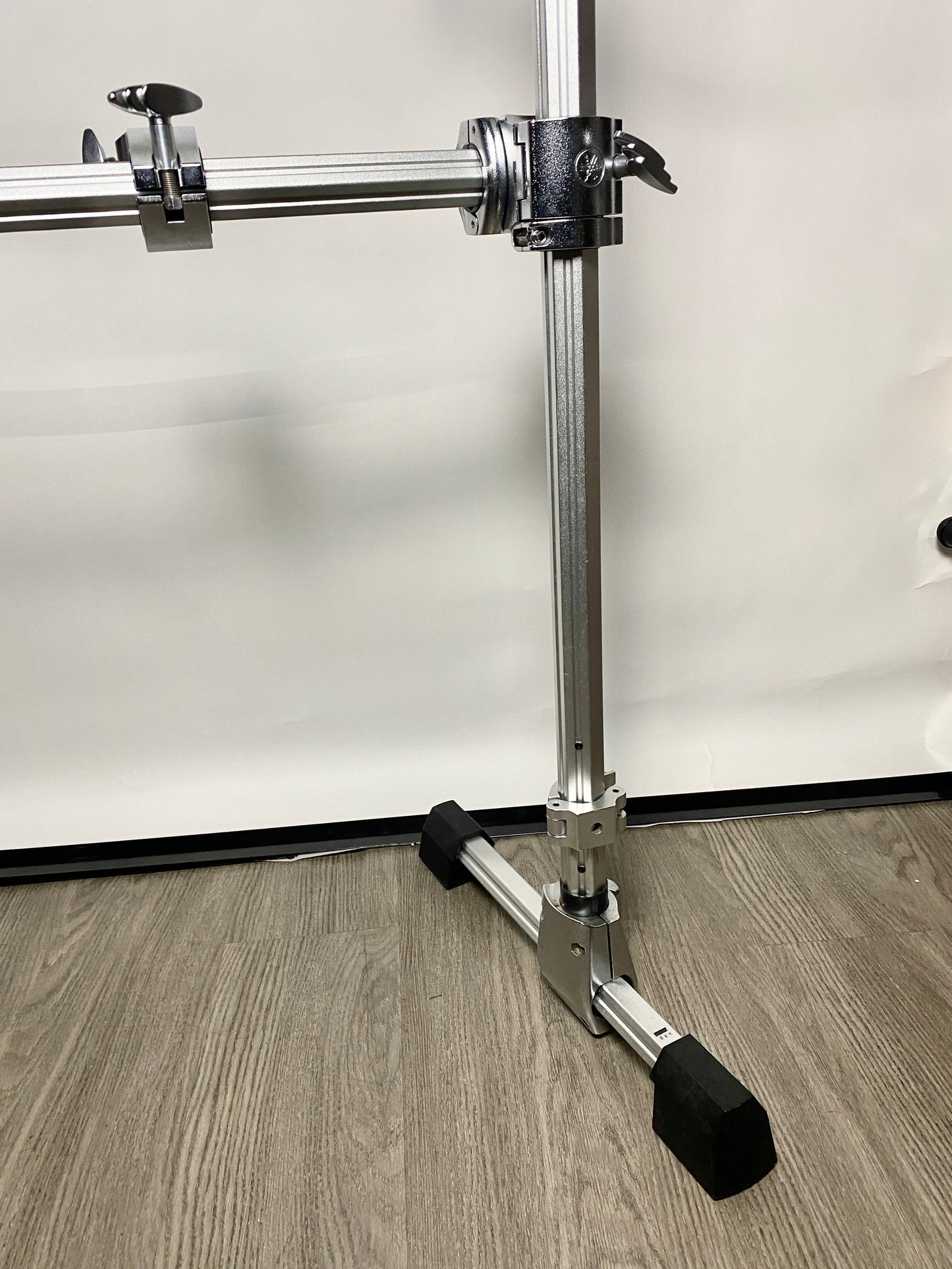 Yamaha 36” Hexrack 2-leg Rack System with Cymbal Boom Arms
