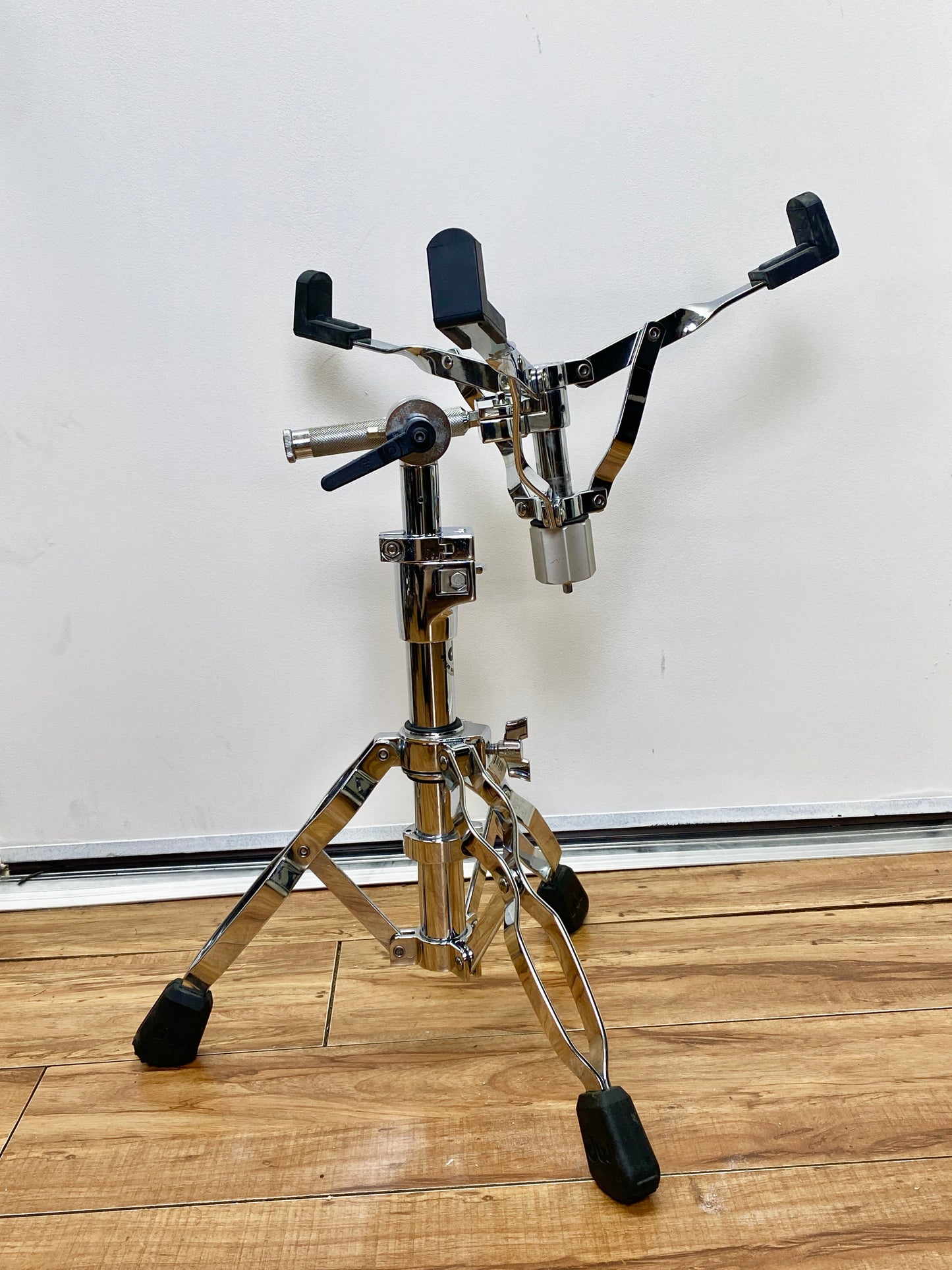 DW 9000 Heavy Duty Snare Stand