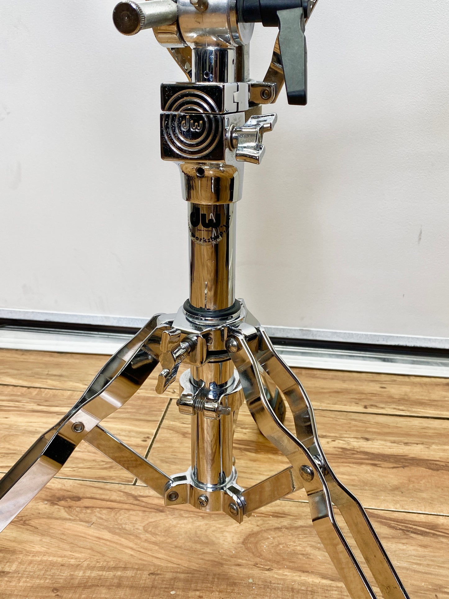 DW 9000 Heavy Duty Snare Stand – Early 2000s
