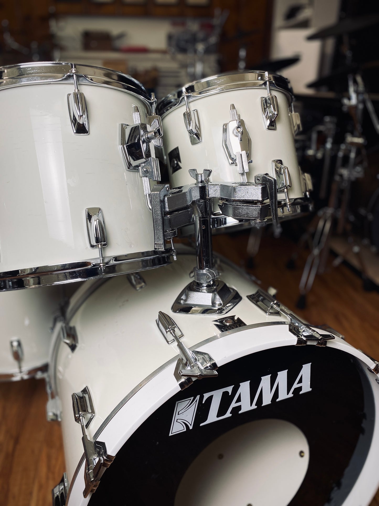 Tama Superstar Drum Kit – Piano White (1986)