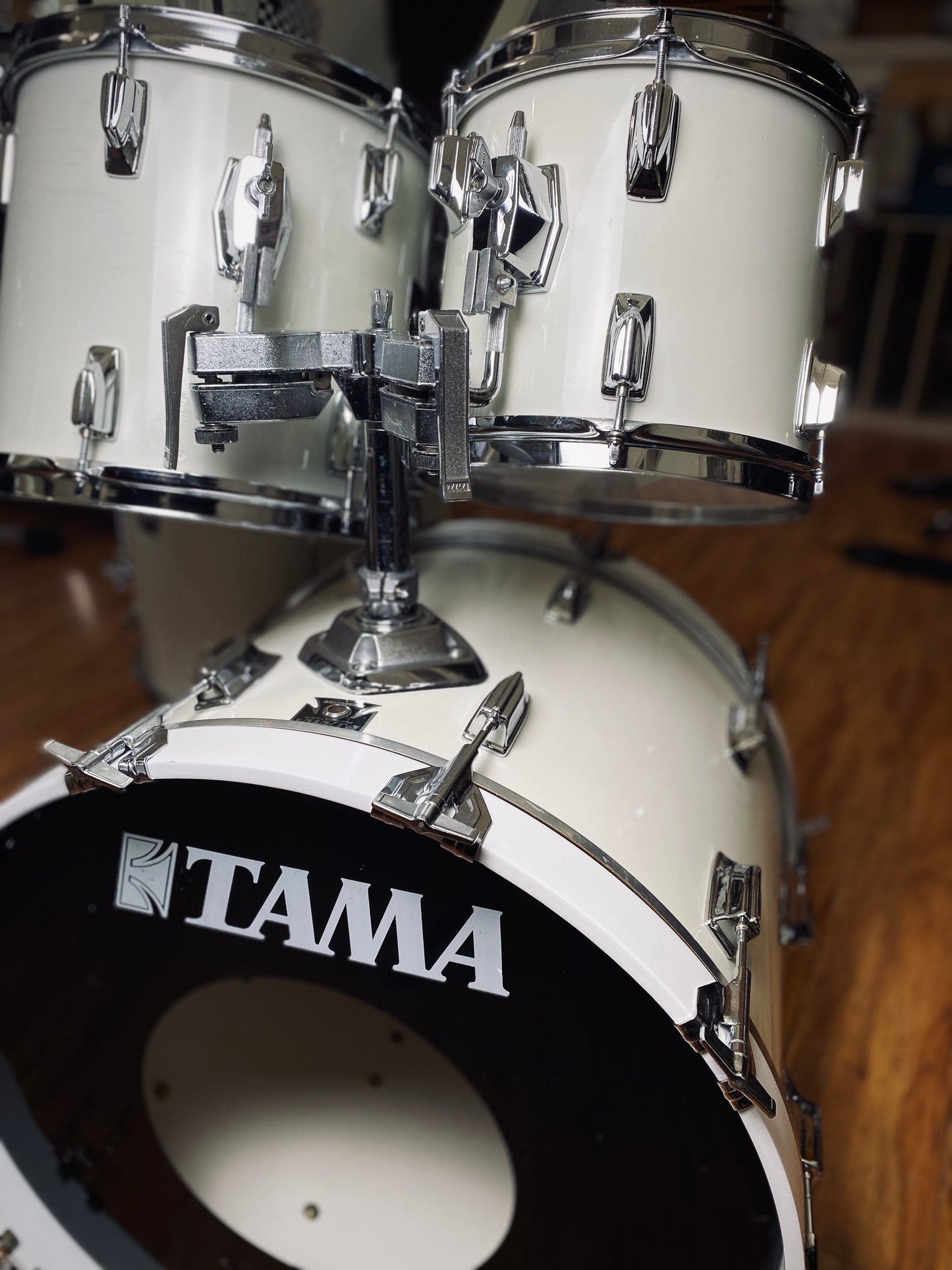 Tama Superstar Drum Kit – Piano White (1986)