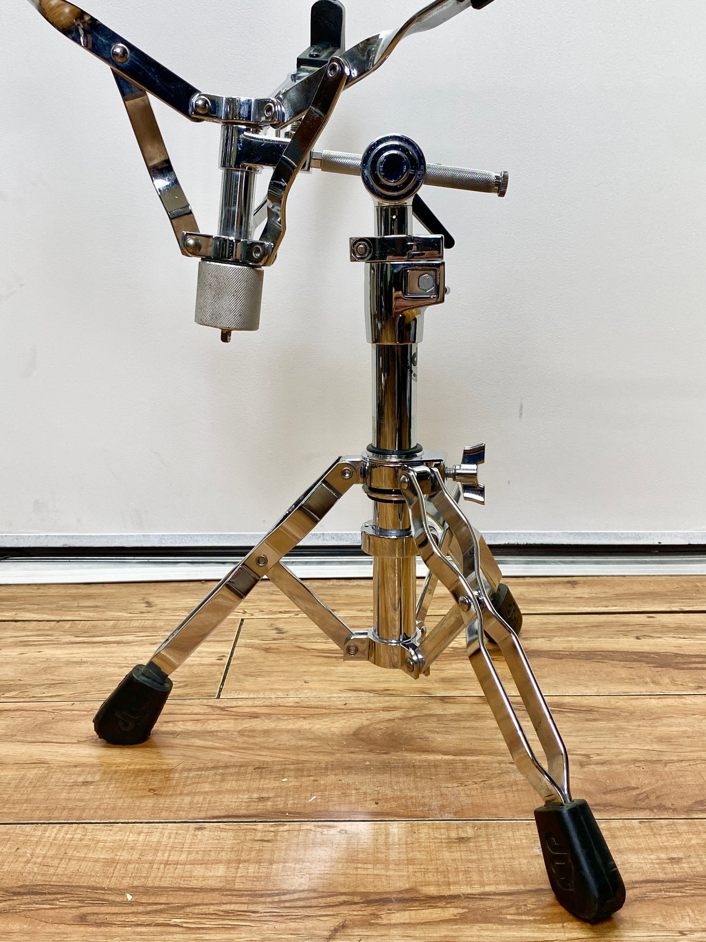 DW 9000 Heavy Duty Snare Stand – Early 2000s