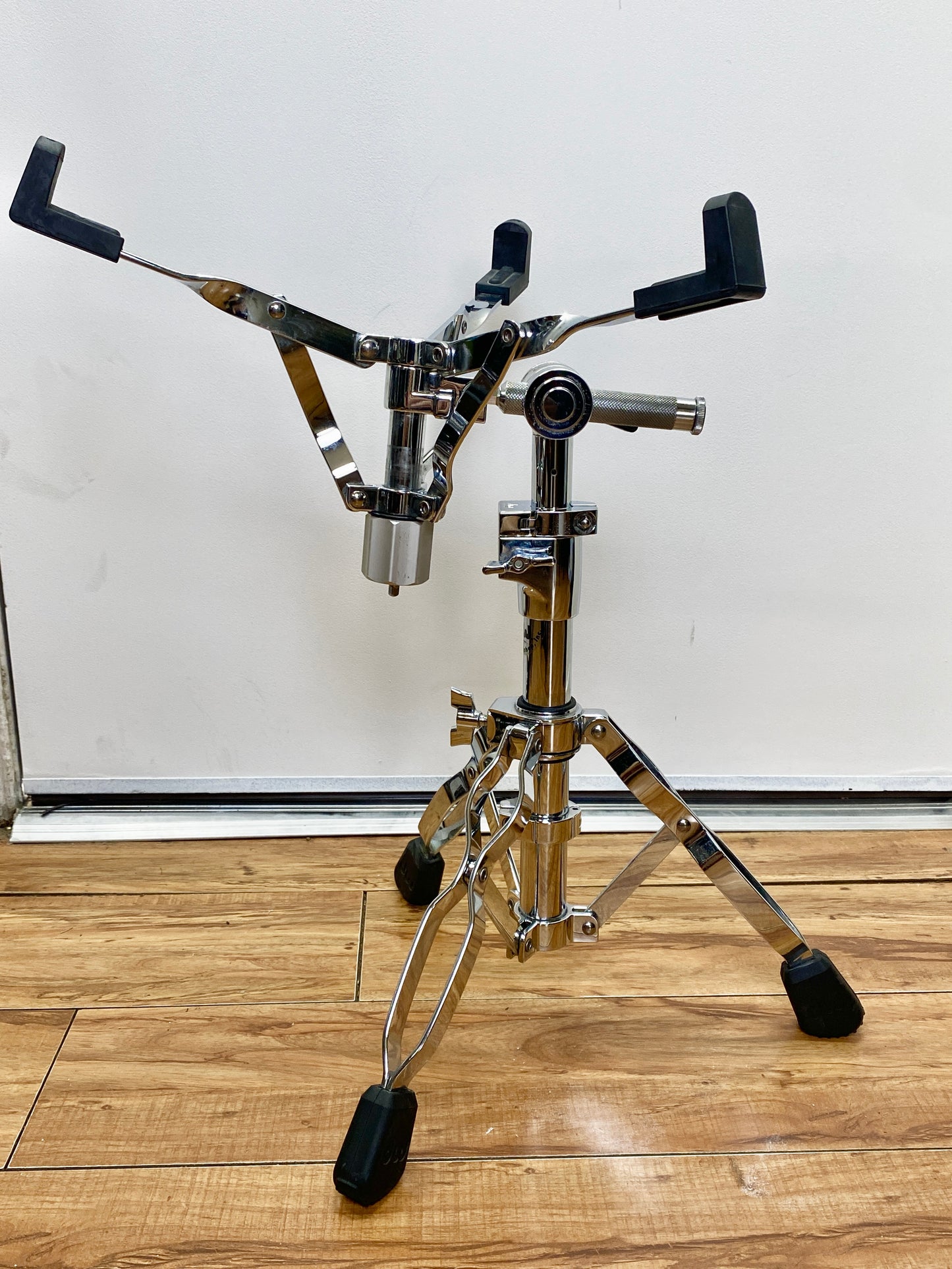 DW 9000 Heavy Duty Snare Stand
