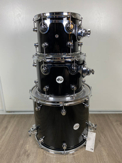 DW Design Series 5 Piece Drum Kit Gloss Black