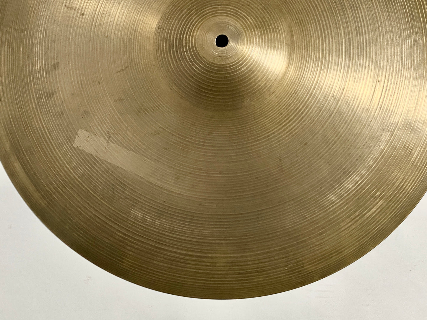 Zildjian 20” Ride Cymbal 2520g - 1970s