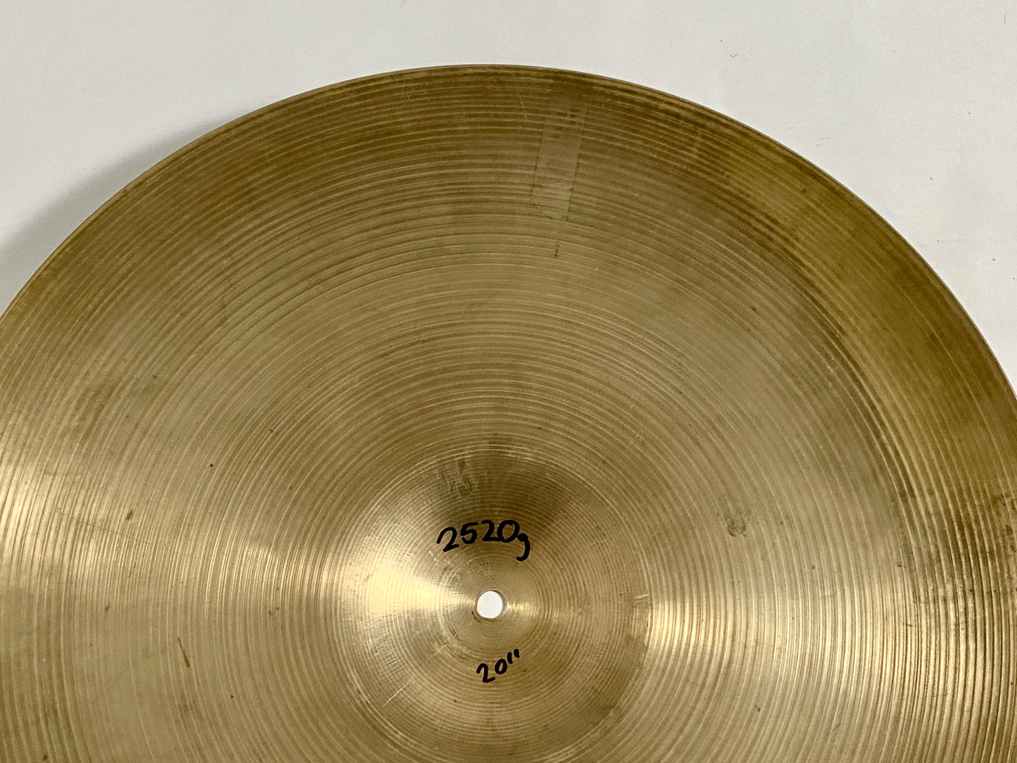Zildjian 20” Ride Cymbal 2520g - 1970s