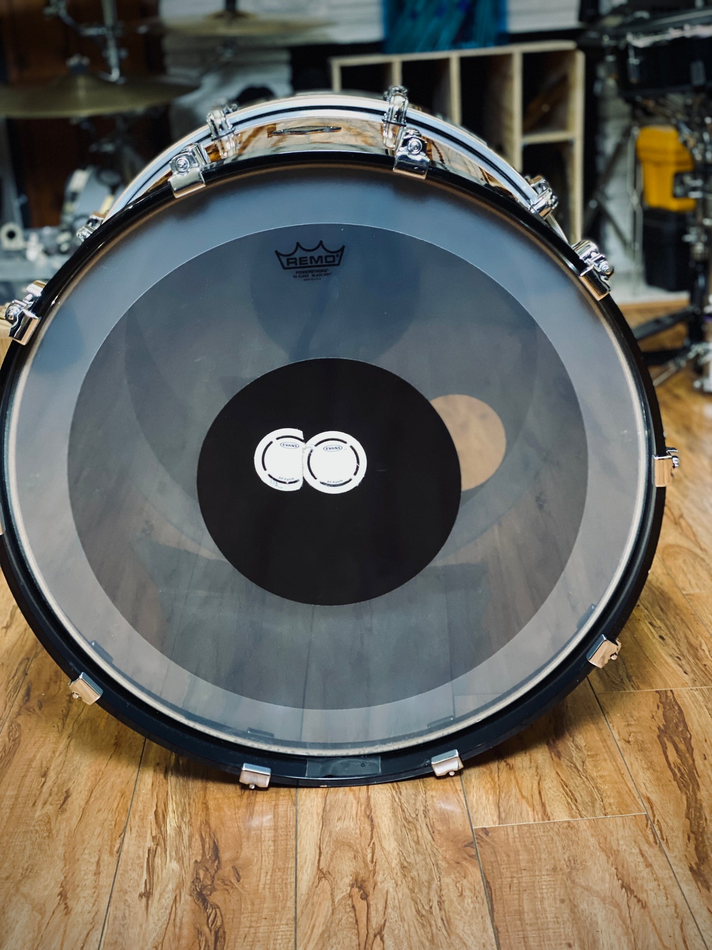 Tama Starclassic 24” Walnut/Birch Bass Drum – Molten Brown Burst