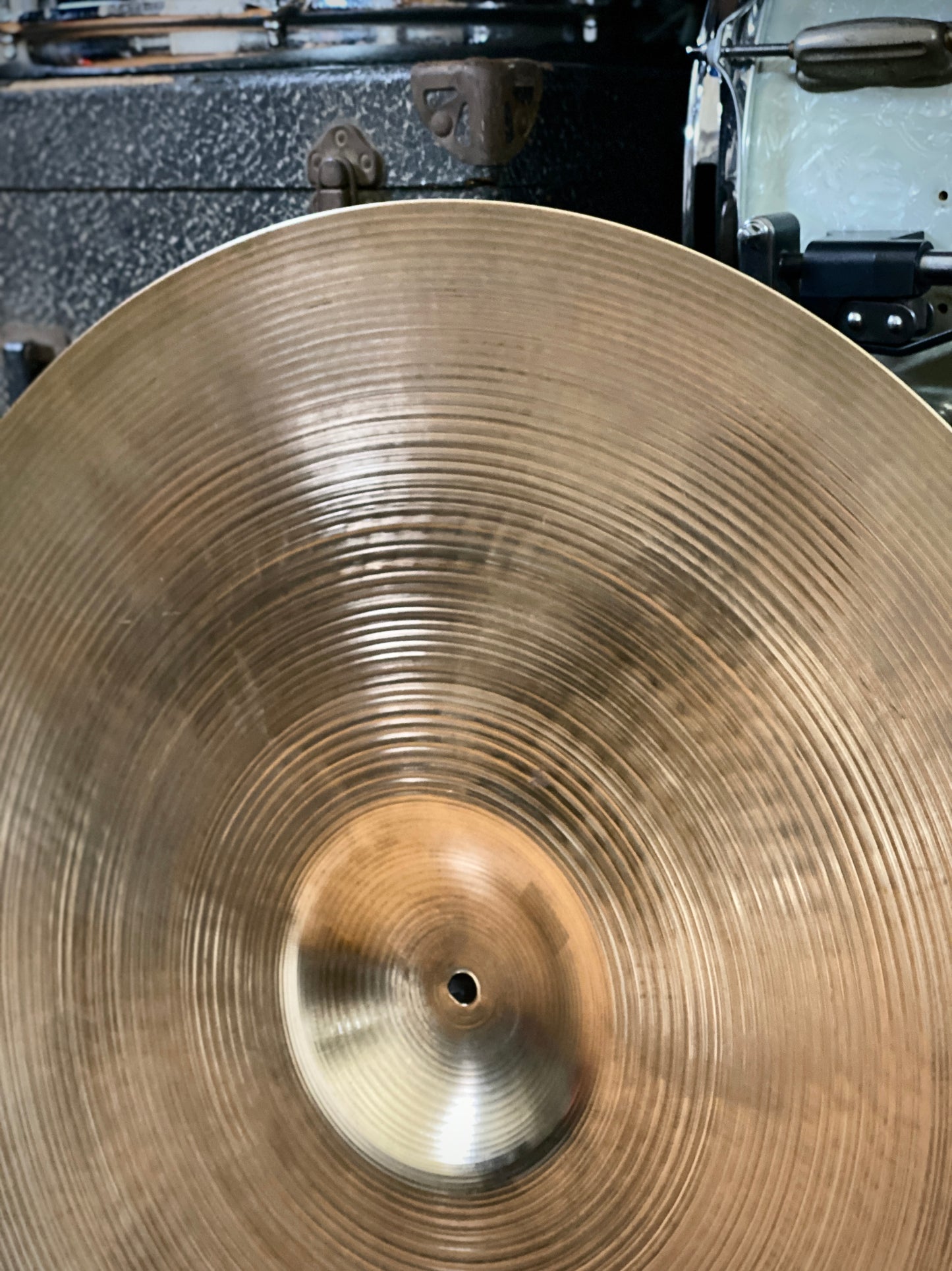 Zildjian 24” Ride Cymbal 1970’s Thin Stamp - 4423g