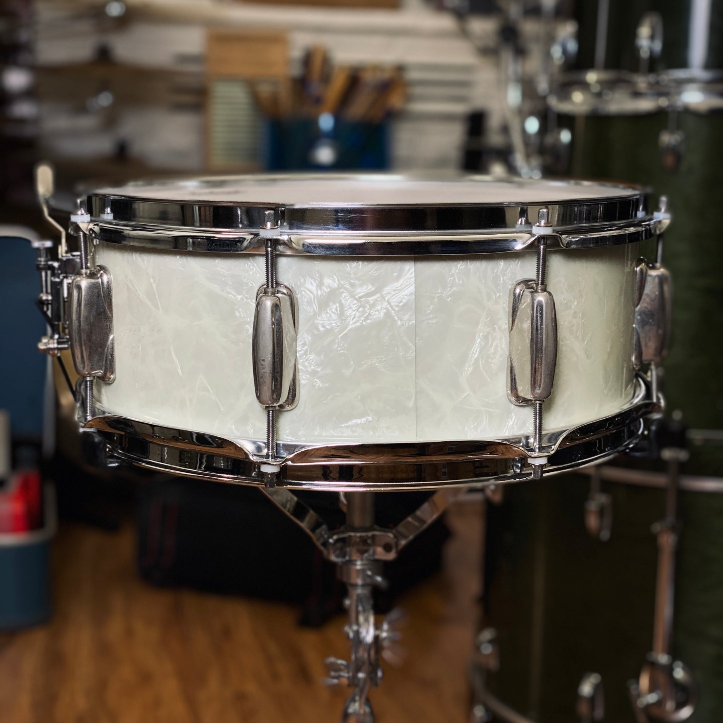 Slingerland 5.5x14 8-Lug Special Student Snare Drum – White Marine Pearl (1956–1959)