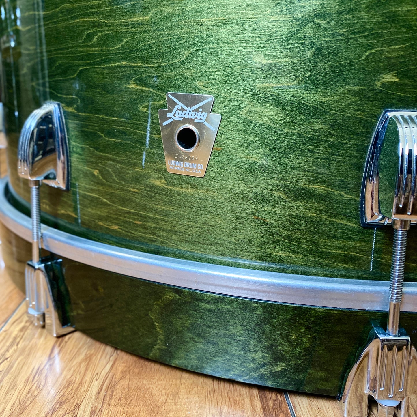 Ludwig Classic Maple 14/16/24 Drum Kit – Emerald Shadow