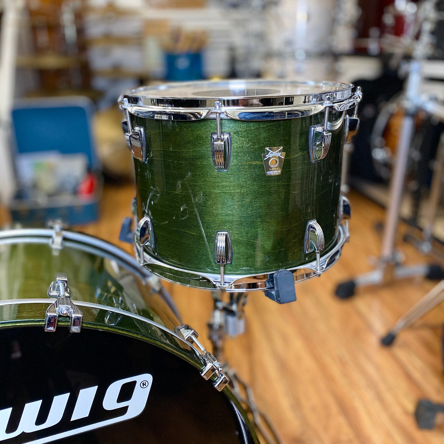 Ludwig Classic Maple 14/16/24 Drum Kit – Emerald Shadow