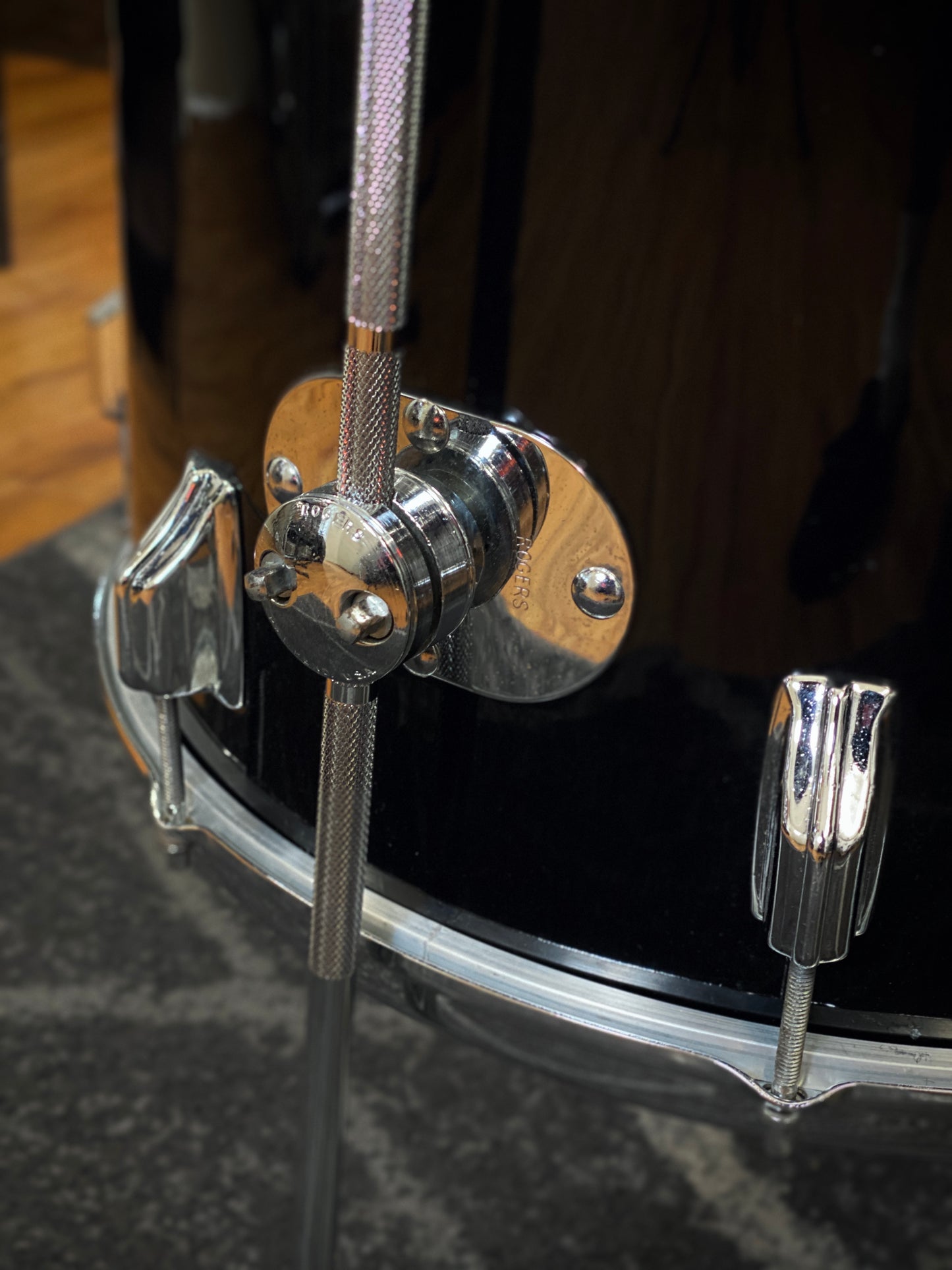 Rogers 16x16 Holiday Floor Tom - Black 1960s
