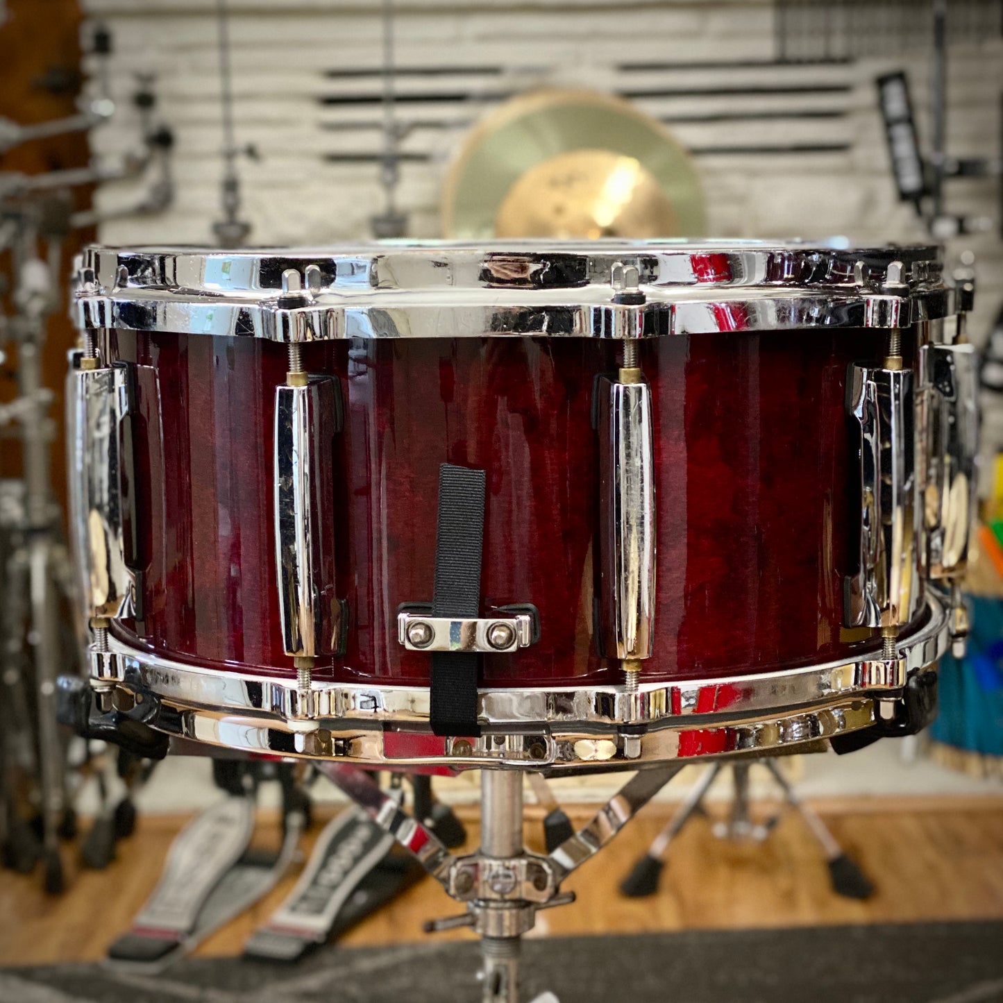 Pearl 6.5x14 Masters Custom Maple Snare Drum - Wine Red - 1990s