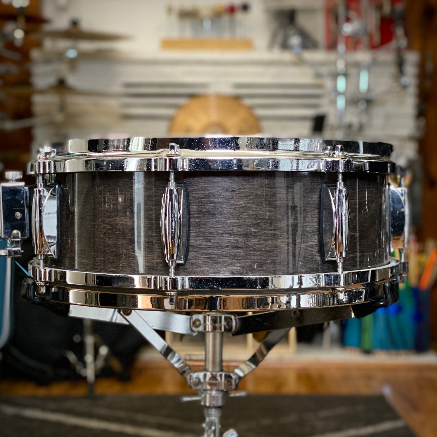 Gretsch Renown 5x14 Maple Snare Drum – Ebony Lacquer