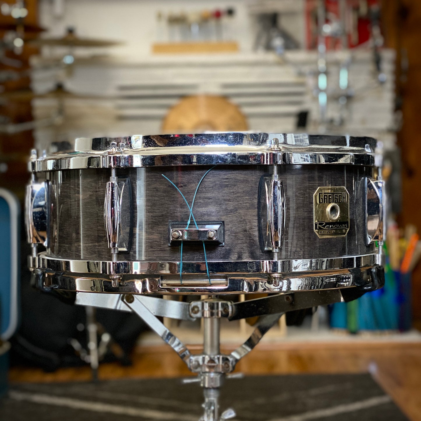 Gretsch Renown 5x14 Maple Snare Drum – Ebony Lacquer