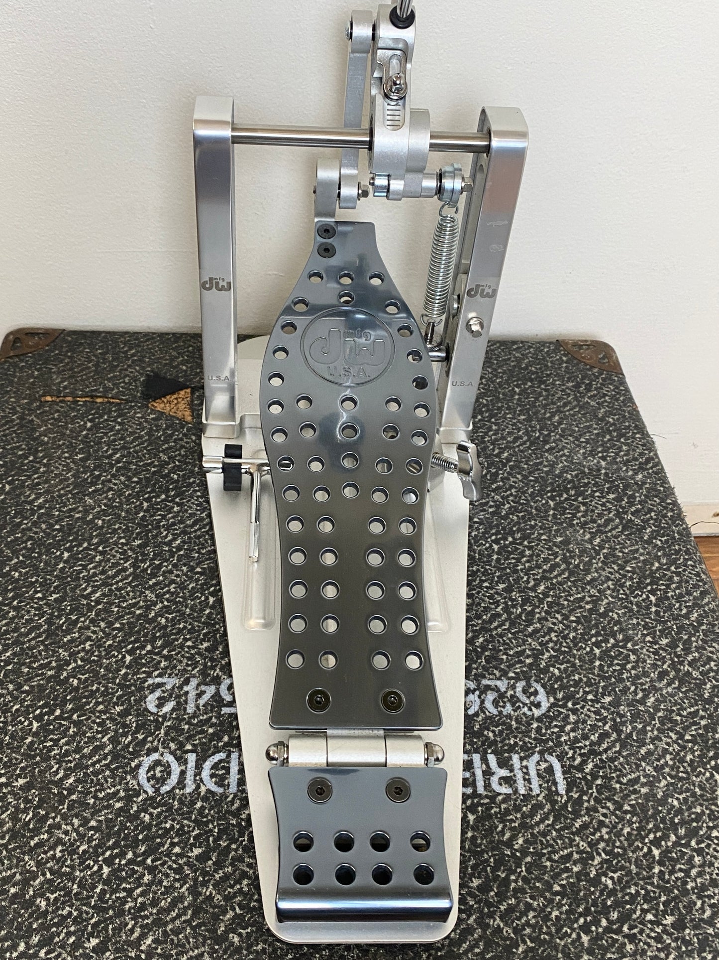 DW Machined Direct Drive Single Bass Drum Pedal - Polished