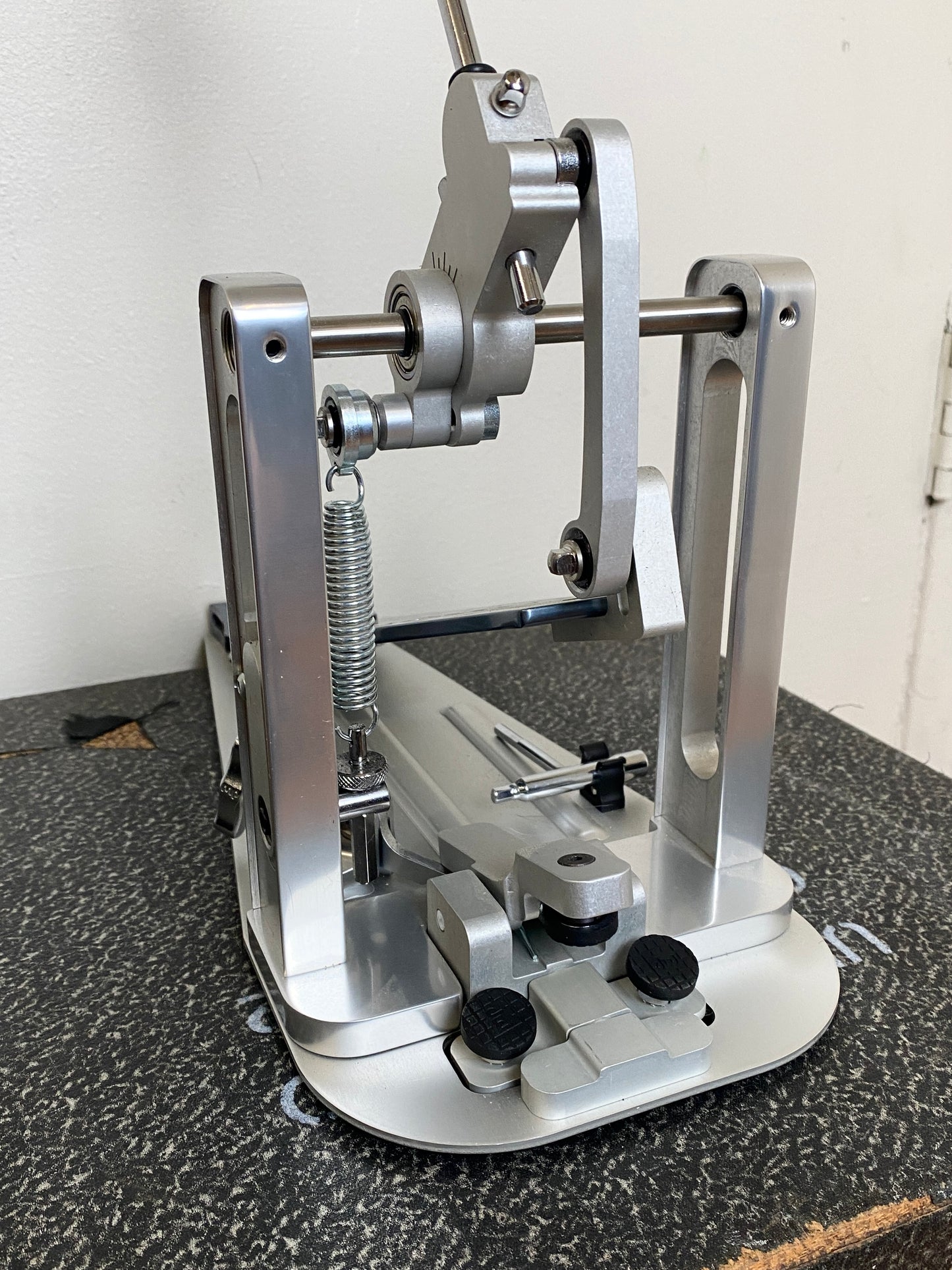 DW Machined Direct Drive Single Bass Drum Pedal - Polished
