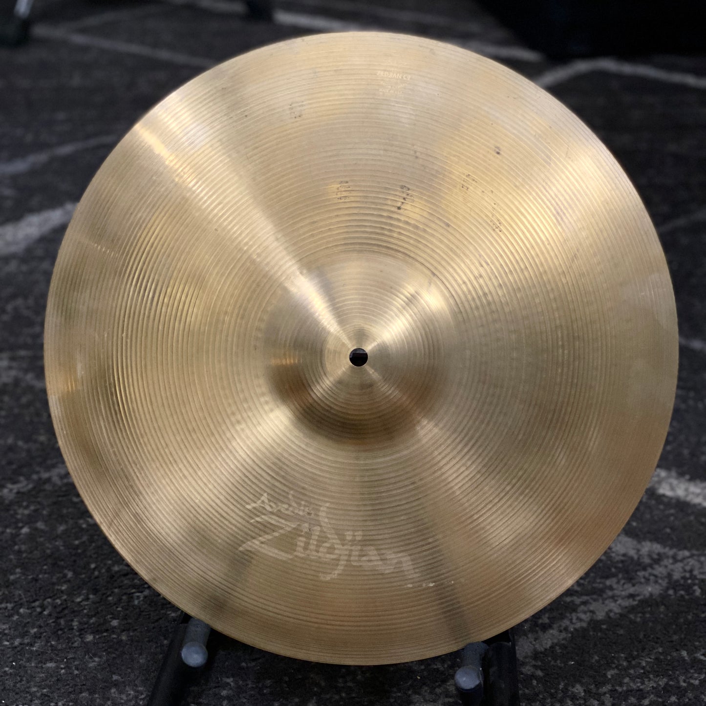 Zildjian 18” A Series Medium Thin Crash Cymbal (2002)