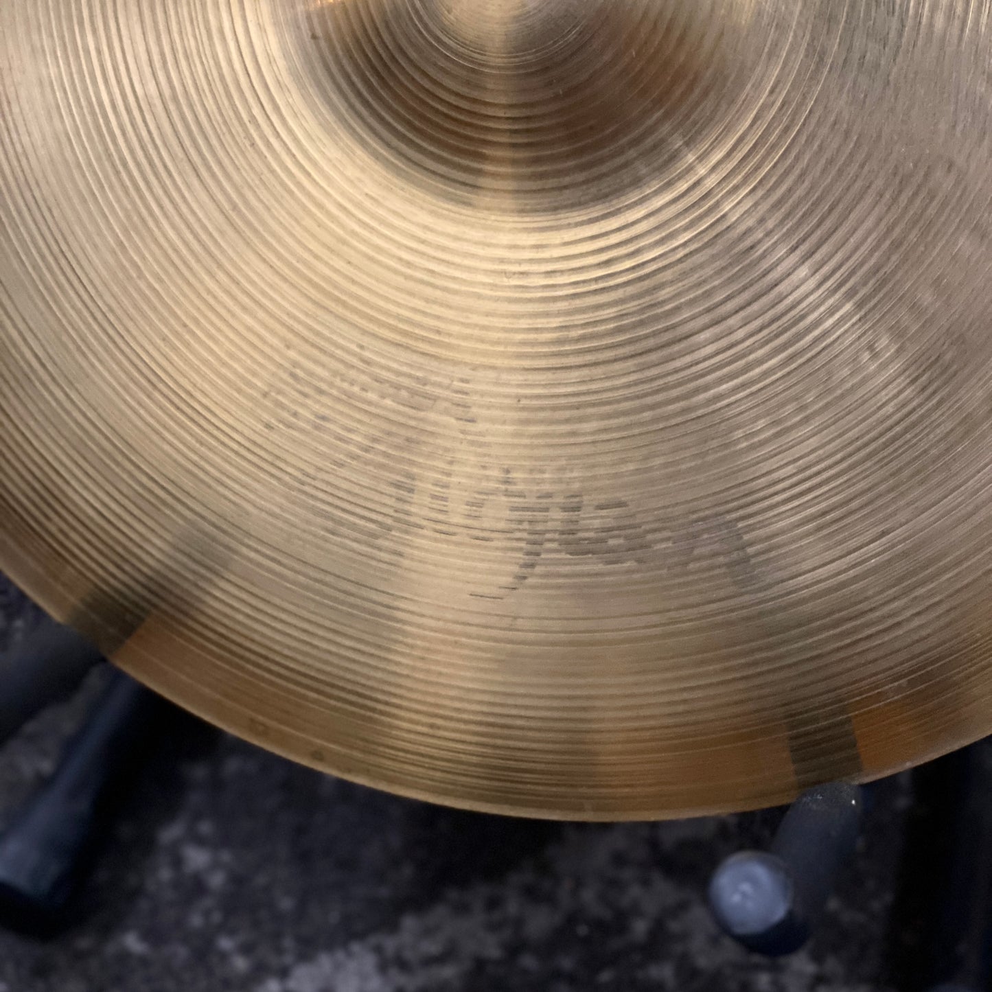 Zildjian 16” A Series Medium Thin Crash Cymbal (2002)