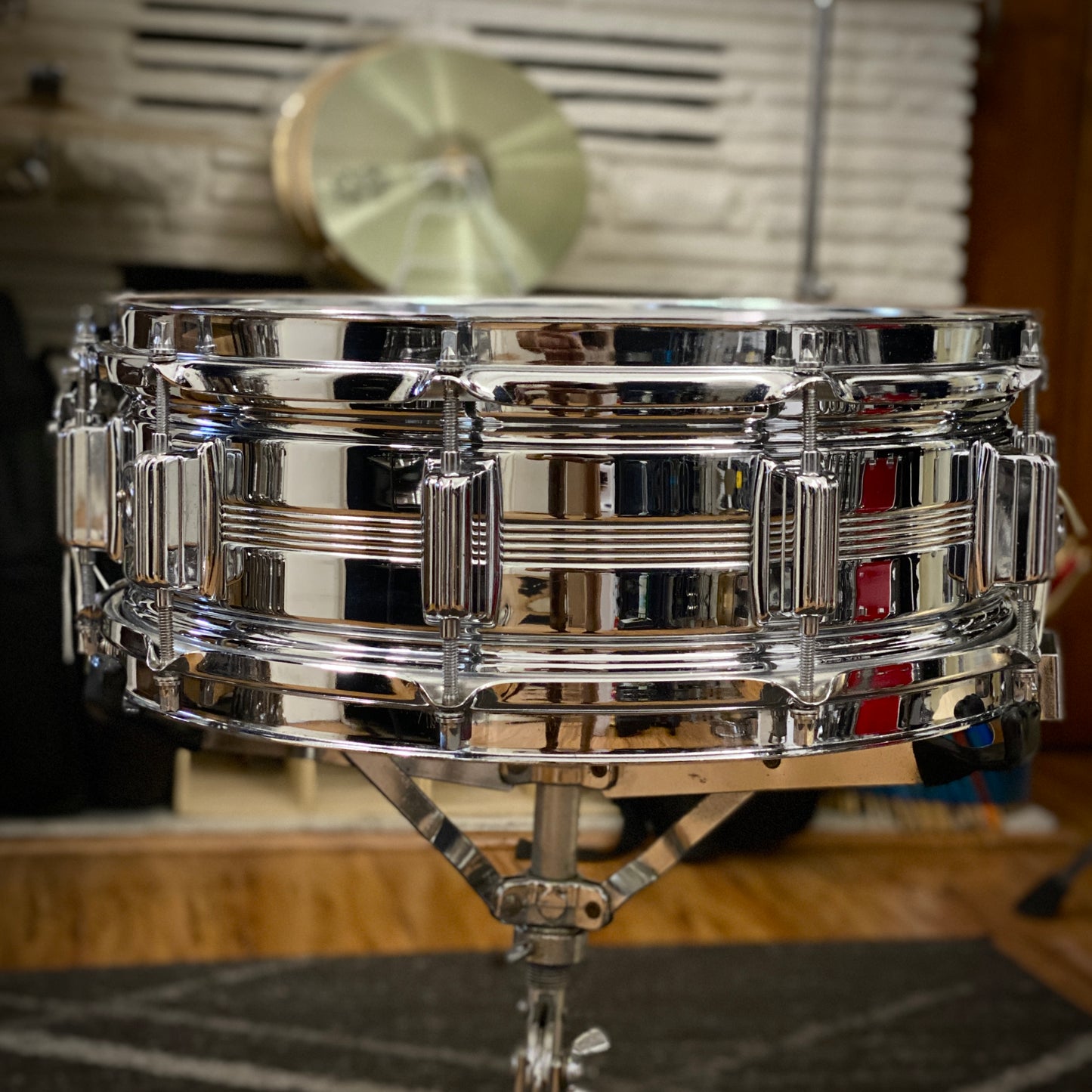 Rogers 5x14 Dyna-Sonic 5-Line Chrome Over Brass Snare Drum 1970s