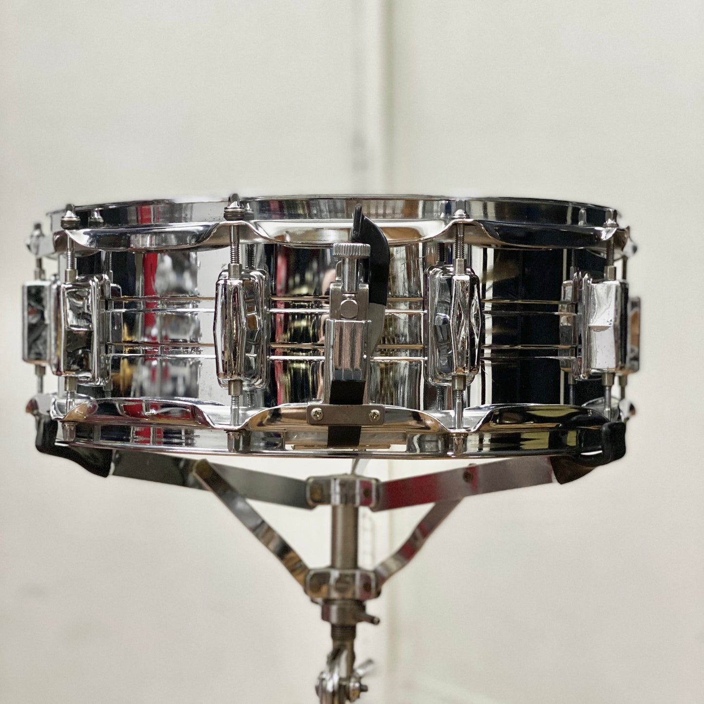 Pearl 5x14 Chrome Over Steel Snare Drum 1970s