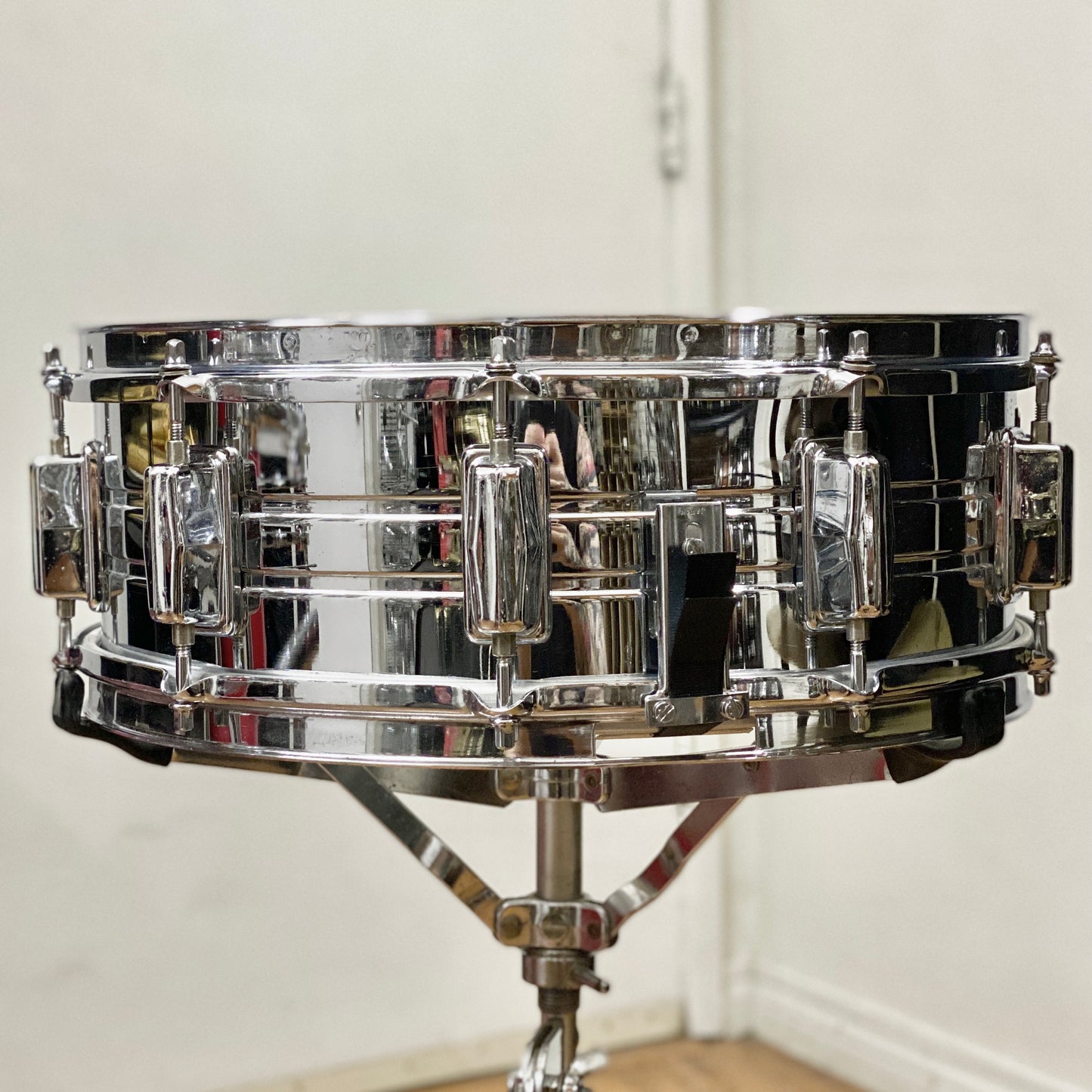 Pearl 5x14 Chrome Over Steel Snare Drum 1970s