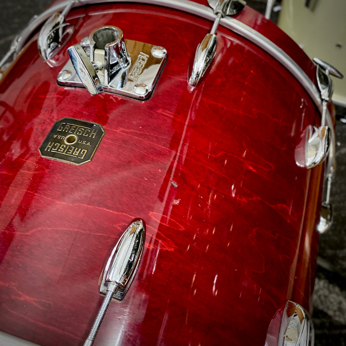 Gretsch USA Custom 12/16/22 Drum Set – Wine Red (1980s)